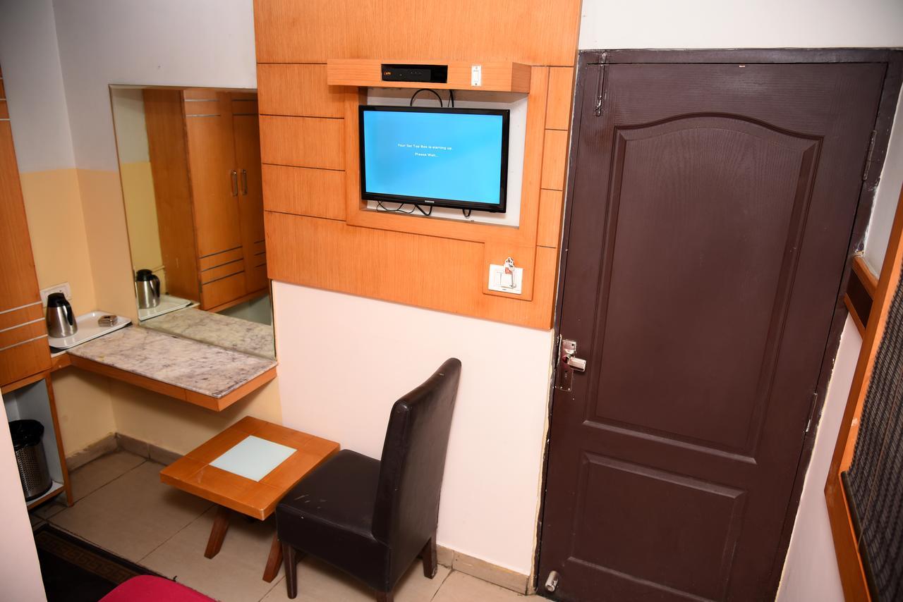 Grand Choice Hotel Бангалор Екстериор снимка